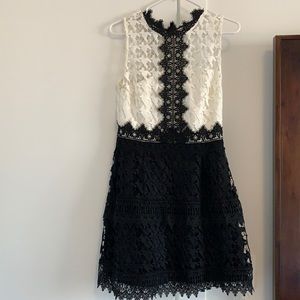 Adeptness Rae Lace Dress Size Small